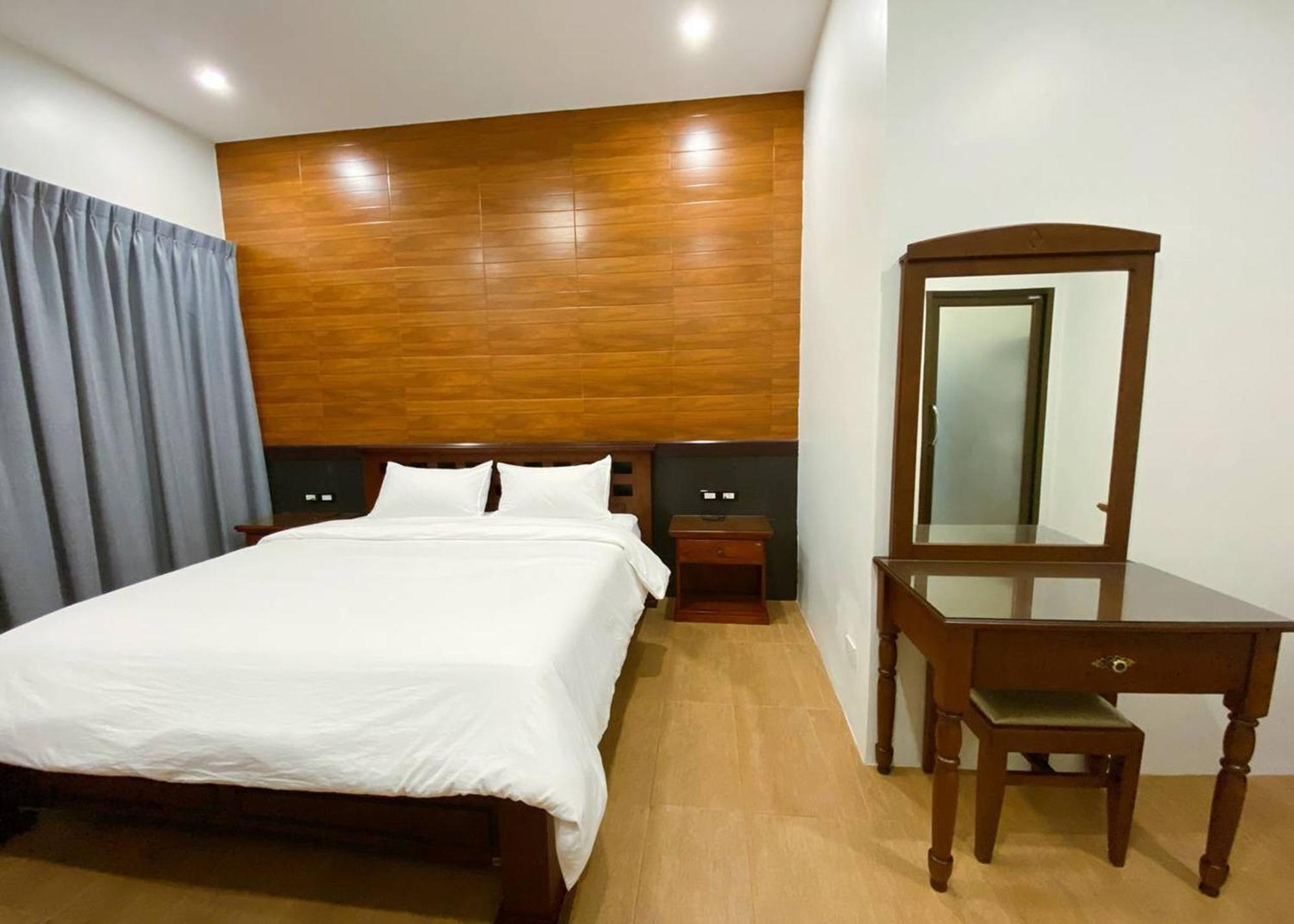 Sanaepatan Home Resort - เสน่ห์ป่าตาล โฮม รีสอร์ต Ban Buak Khang エクステリア 写真
