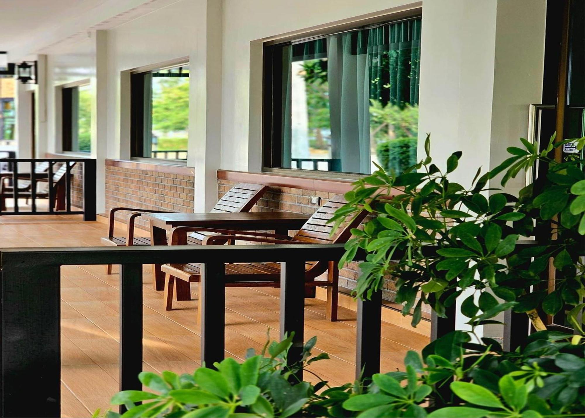 Sanaepatan Home Resort - เสน่ห์ป่าตาล โฮม รีสอร์ต Ban Buak Khang エクステリア 写真